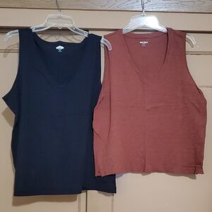 Old Navy Women's Tank Tops - Black and Brown